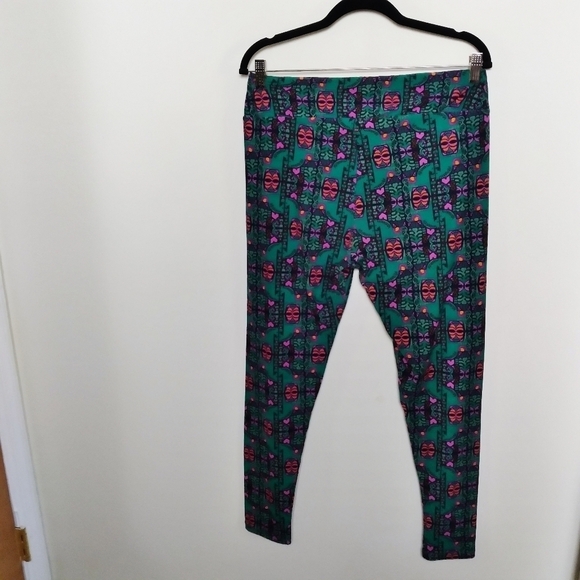 Lularoe Green Red and Pink Abstract Print Tall & Curvy Leggings - Picture 2 of 8
